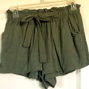 High waist, shorts with pocket